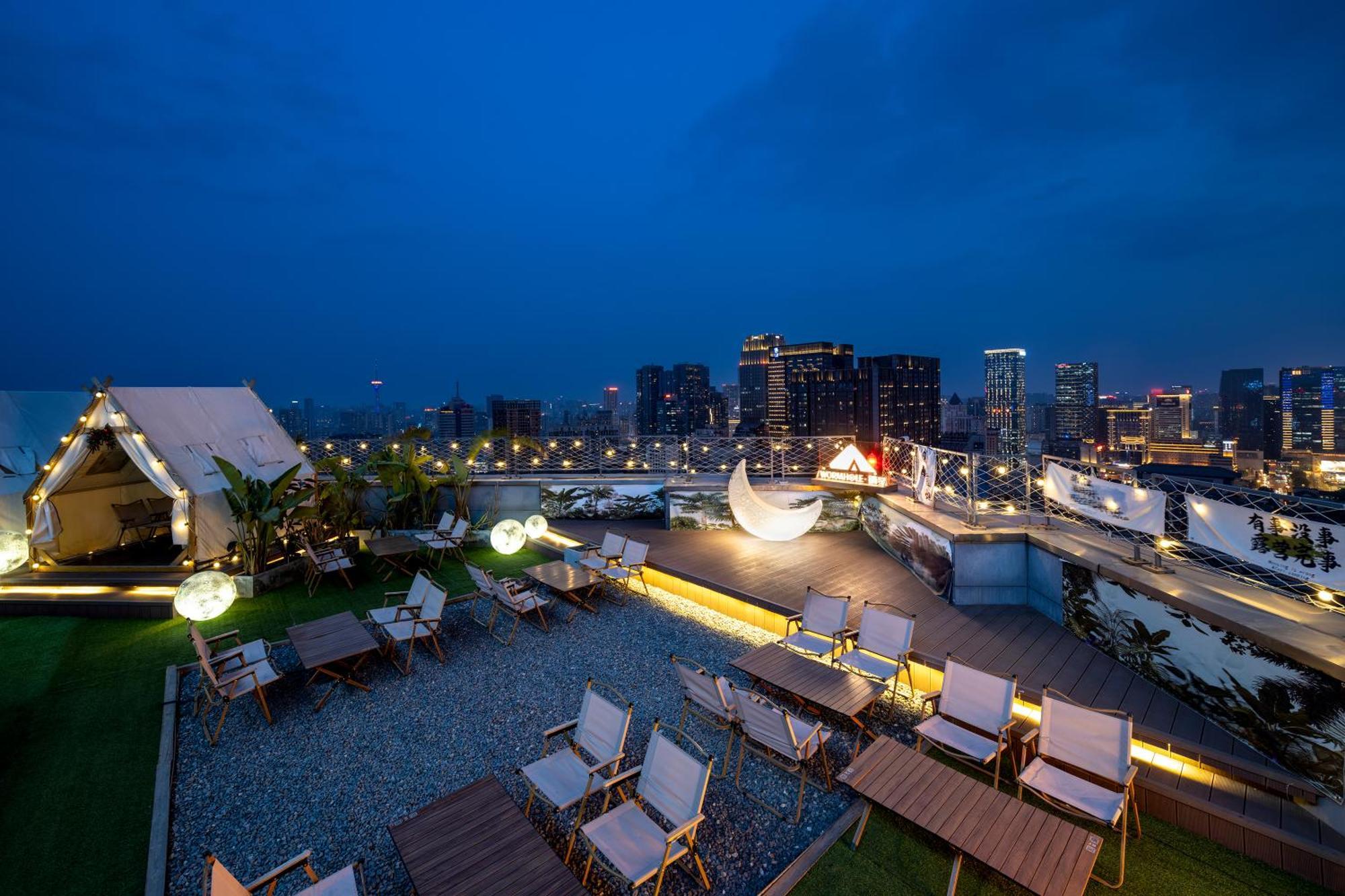 Dorsett Chengdu Hotel Exterior photo