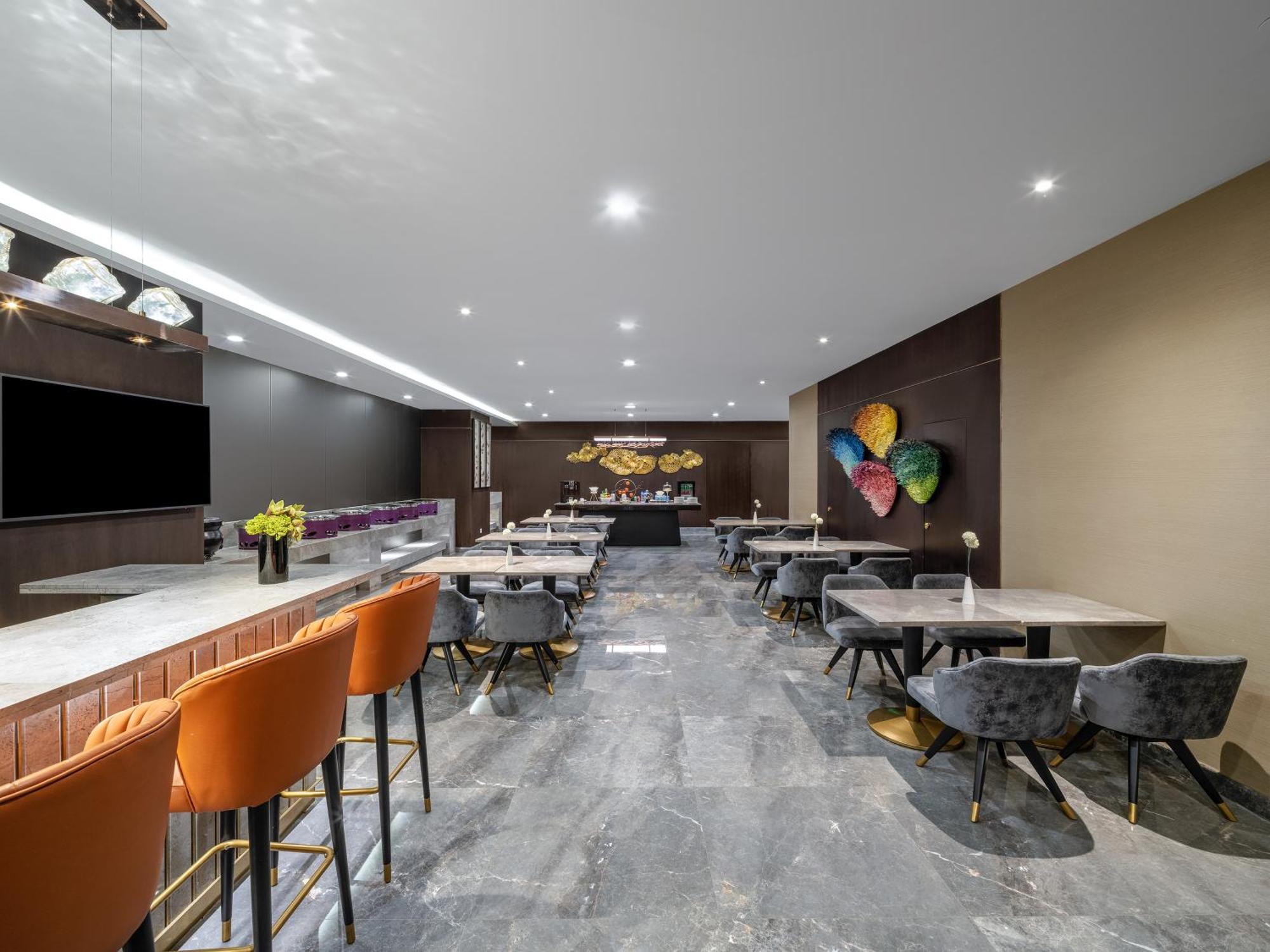Dorsett Chengdu Hotel Exterior photo