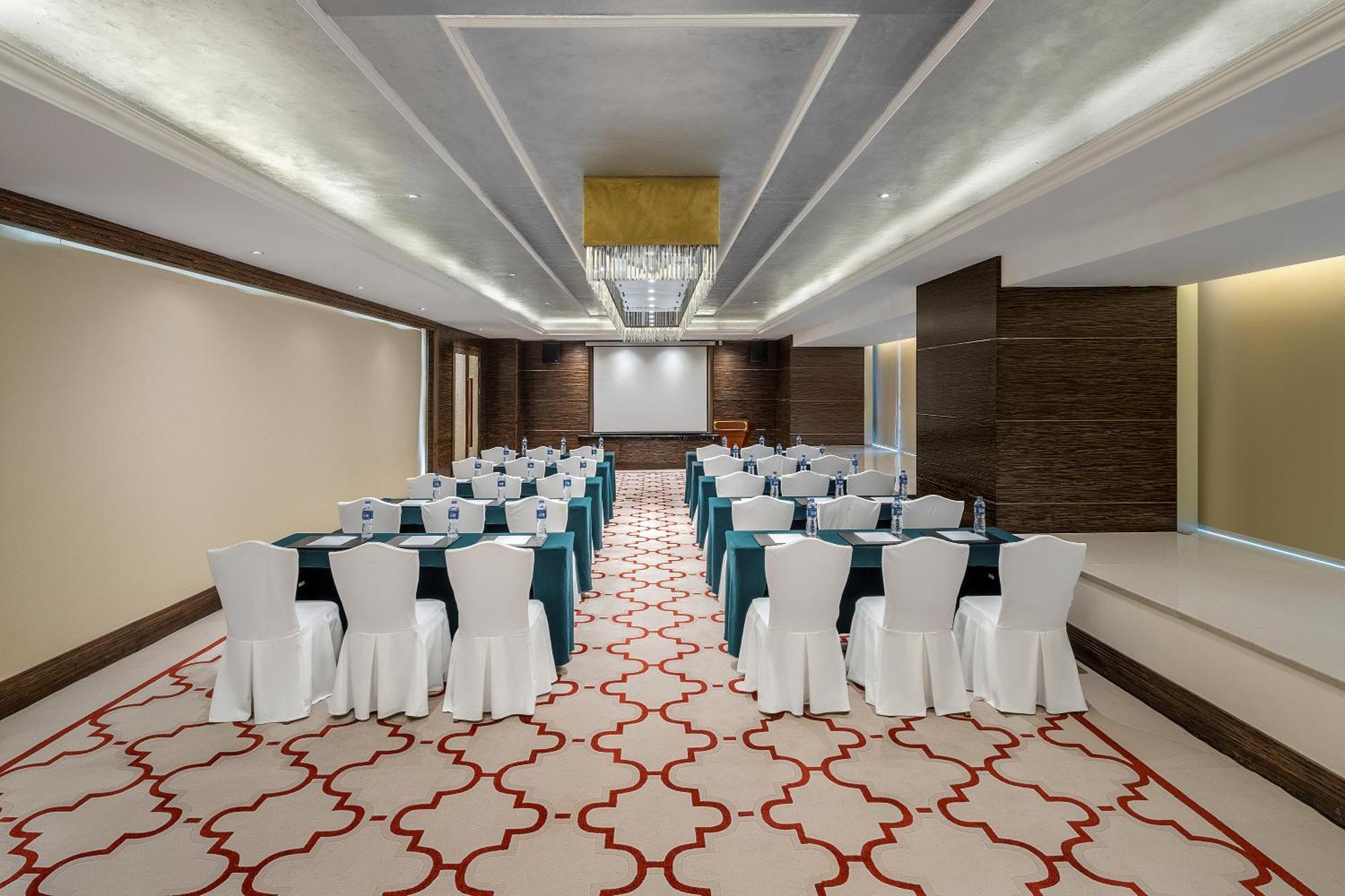 Dorsett Chengdu Hotel Exterior photo