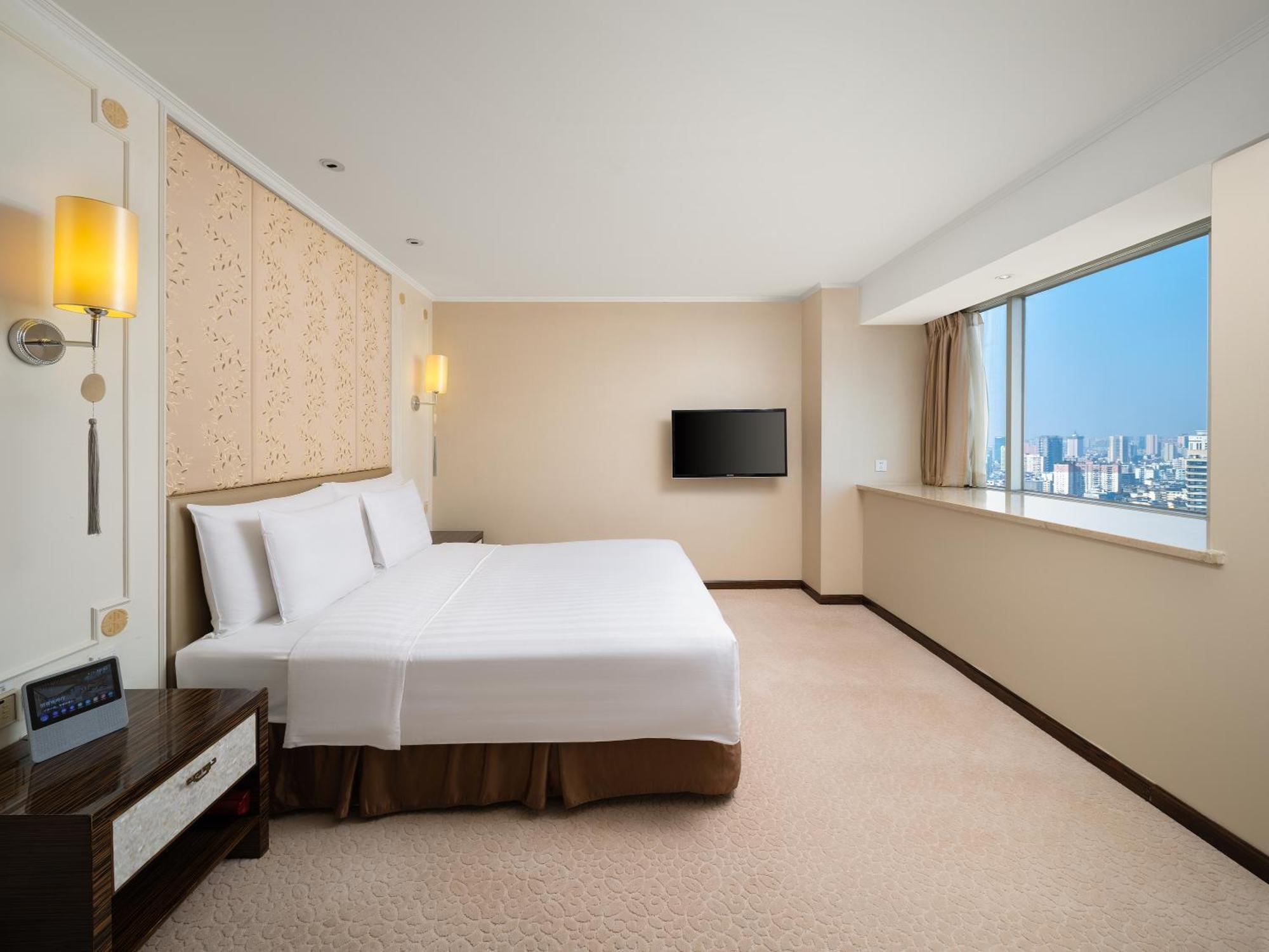 Dorsett Chengdu Hotel Exterior photo